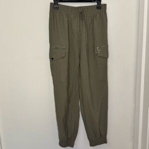 Lulus Olive Green cargo pants - Medium